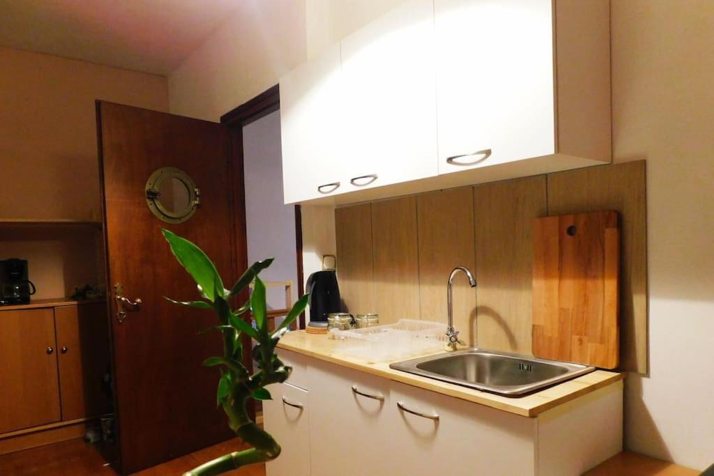 Apartment Marco Polo's Mooring Cozy Navy House Anavyssos